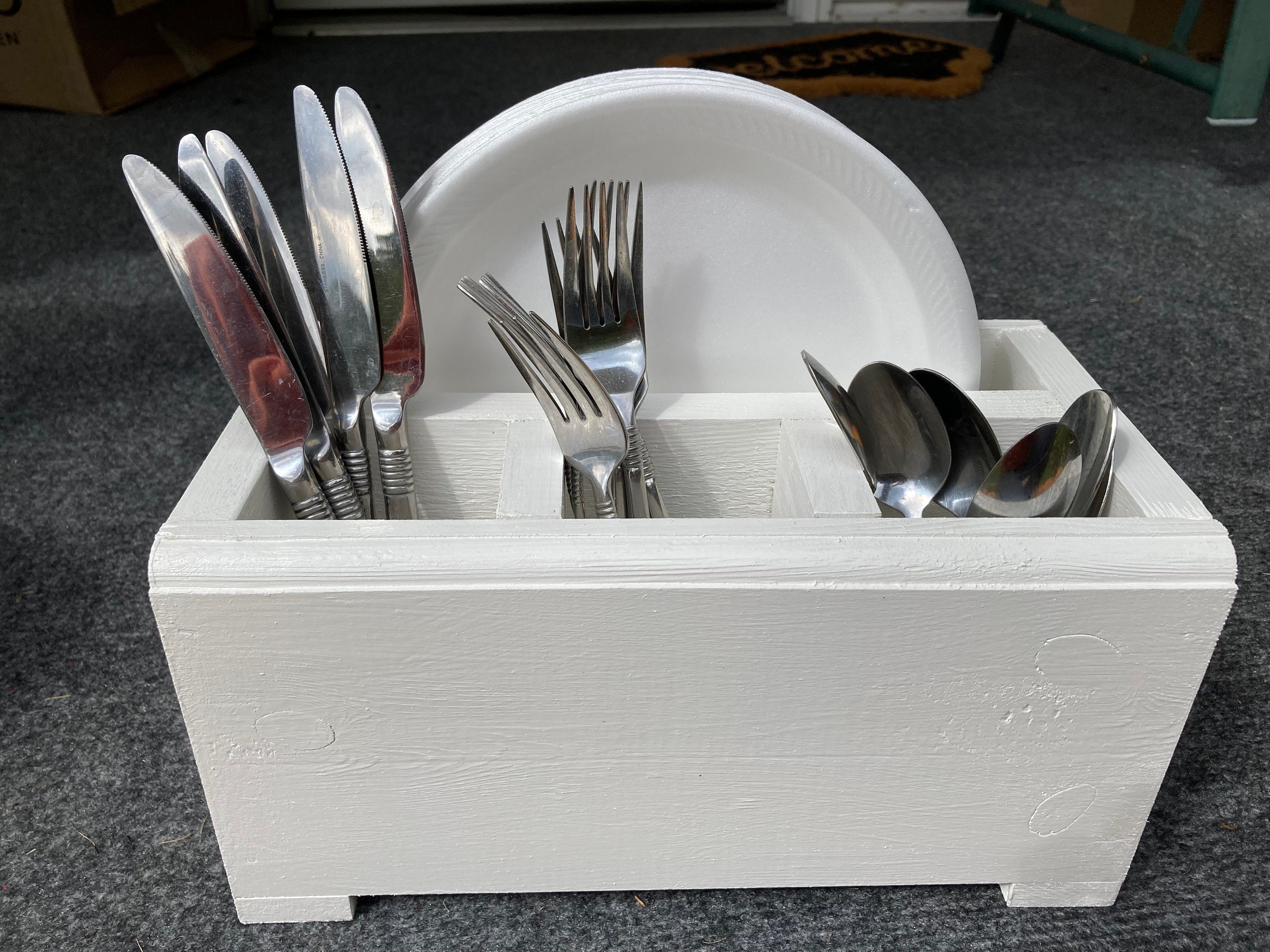 ALPHA Living HOME Utensil Caddy, Silverware Caddy Party, Silverware Caddy,  Picnic Caddy, Flatware Caddy, Paper Plate Caddy, Galvanized Utensil Caddy