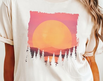 Retro Sunset Comfort Colors Tees: National Parks, Vintage Summer T-Shirt, Mountain Sun Womens Shirts, Queen of Camper