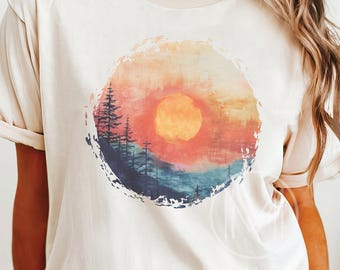 Retro Sunset Comfort Colors Tees: Hiking Shirt, Vintage Summer T-Shirt, Mountain Sun Womens Shirts, National Parks