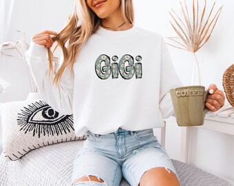 Grandmum Gift Sweatshirt, New Grandma Sweater, Gigi Jumper, Mother’s Day Jumper, Daisy Grandmum Top, Vintage Gigi Sweater, Retro Gigi Jumper
