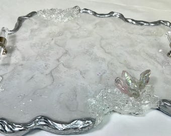 Handmade Geode Resin Tray: Silver & Quartz Crystal Decorative Tray