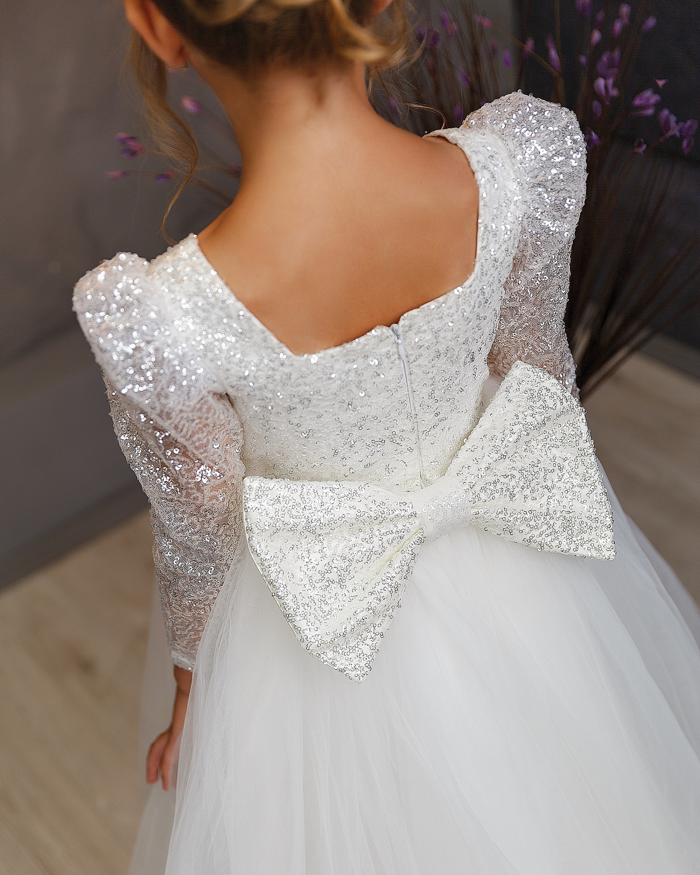 strapless open back dress Princess Ariel Embroidered Wedding Dress Little Mermaid Cosplay Costume with Boning / Combination Lace Tie