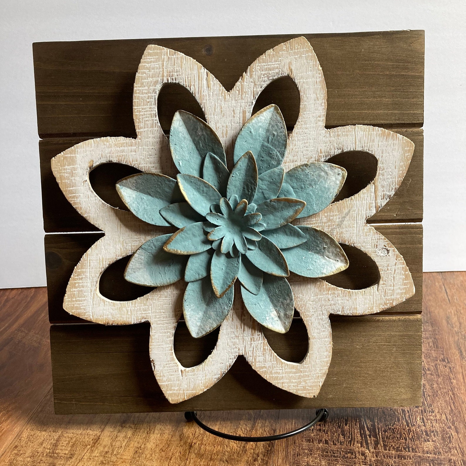 Whitewash Rustic Flower Wood Wall Decor / Farmhouse Blue and Etsy