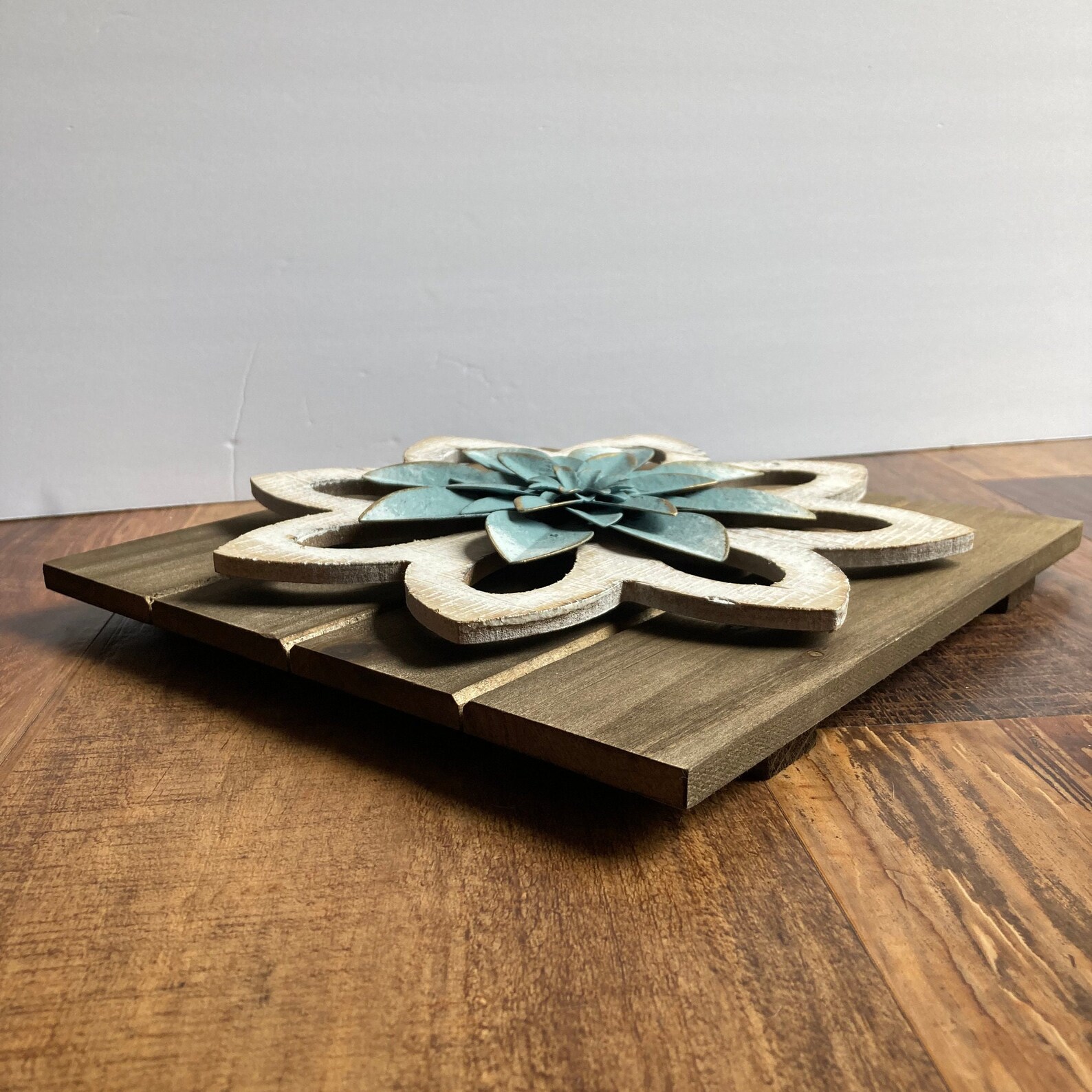 Whitewash Rustic Flower Wood Wall Decor / Farmhouse Blue and Etsy