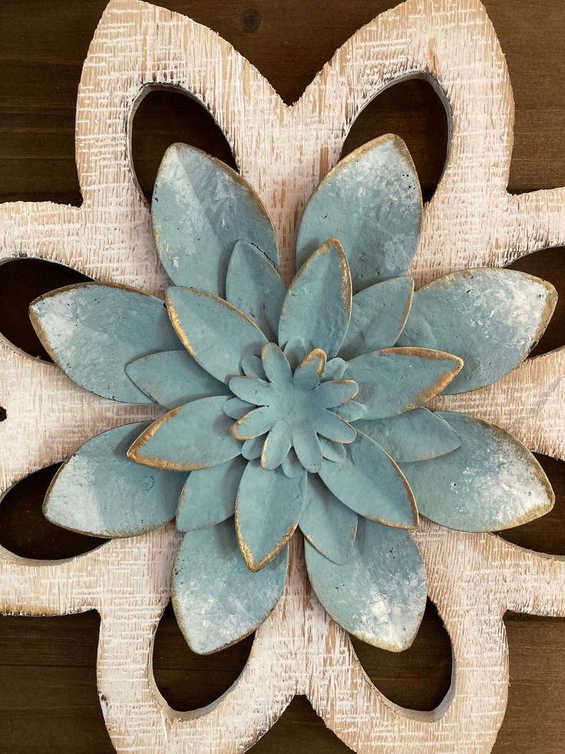 Whitewash Rustic Flower Wood Wall Decor / Farmhouse Blue and Etsy
