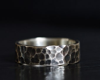 Wedding rings, men's band rings, wedding rings, engagement rings, customizable rings