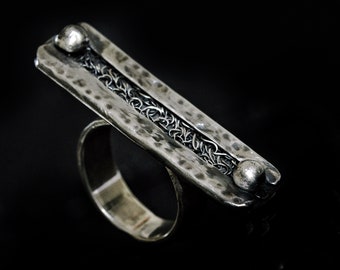 Unique rustic ring, woman maxi ring, statement ring, gift for her, cocktail silver ring