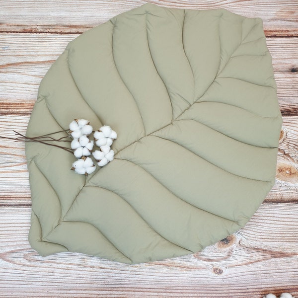Baby activity mat, leaf play mat, Montessori mat, play mat activity mat for baby, soft baby mat, krabbeldecke, Play gym with toys