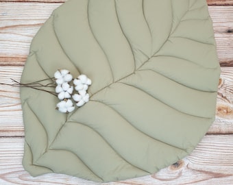 Baby activity mat | Leaf play mat, Montessori mat, Play mat activity mat for baby, Soft baby mat