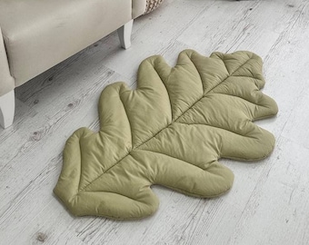 Organic Cotton Leaf Play Mat: Montessori Nursery Rug