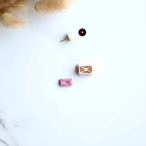 Liebesbrief Mini Clay Clay Cutter (Ohrstecker) | Valentinstag Clay Ausstecher | Ausstechformen mit Prägung | Valentines Micro Cutters