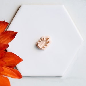 Fall Leaf Polymer Clay Earring Cutter (Embossing) | Halloween Clay Cutter | Fall (Autumn) Earring Cutters