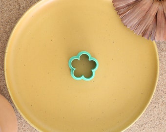 Daisy Flower Shape Polymer Clay Earring Cutter | Cookie Cutters | Fondant Cutter