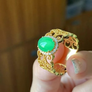 Apple green jade statement ring natural green jadeite vintage ring swirling pattern 18k yellow gold ring natural diamonds certified