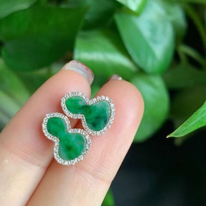 Jade earrings / natural type-A jadeite / Green jade / with certificate