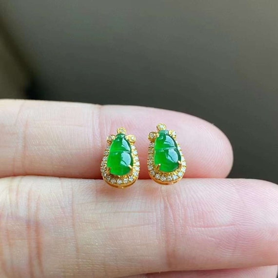 翡翠イヤリング / 天然A型翡翠 / グリーン翡翠 / 証明書付き - Etsy 日本
