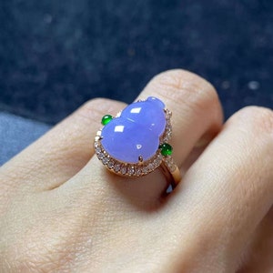 Jade ring 18K yellow gold Beautiful natural lavender jadeite in 18K yellow gold setting.
