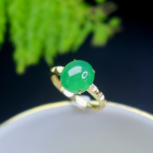 Vibrant green jade ring natural jadeite cabochon 18K yellow gold natural diamonds with certificate