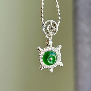 Jade pendant 18K solid gold Beautiful green Jade  set in 18K white solid gold.