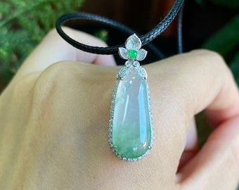 ホワイトゴールド　ヒスイ　ペンダント Amazon.co.jp: 天然翡翠ペンダントネックレス彫刻ラッキーお守り、和田