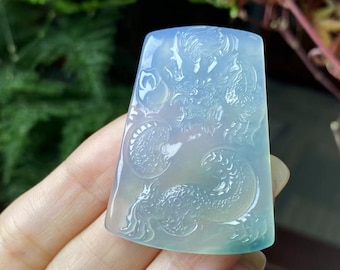 Pingente de Jadeíta com Dragão Esculpido, Jade Natural Gelo Grau A com Certificado