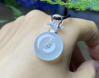 天然ジェイダイト　硬玉　ソーティング付　ドーナツ型ペンダントトップ　刻印18K 32 MM アイシーホワイト タイプA グレードA 天然翡翠 ジェイド フェイ