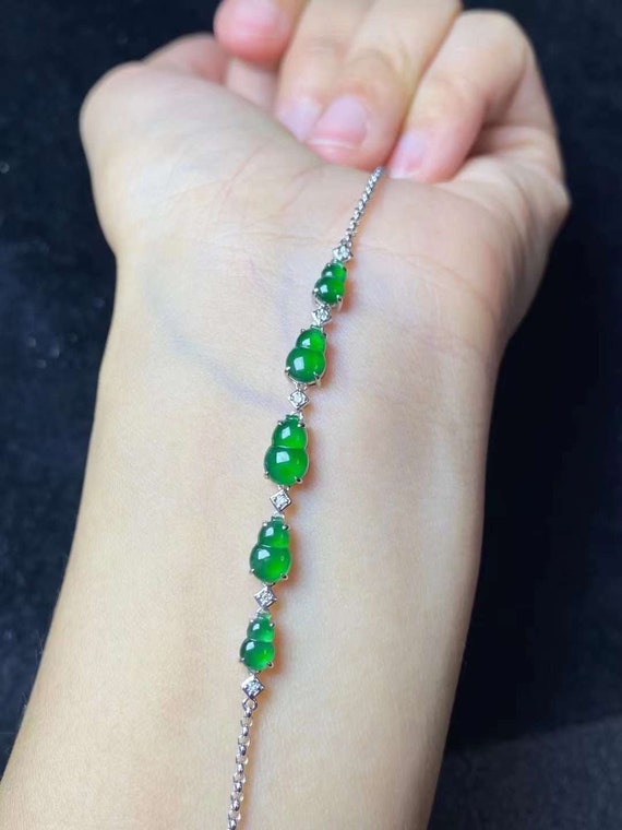 Jade Bracelet 18K Solid Gold Beautiful Green Jade Bracelet