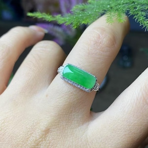 Icy Jade Ring - Vivid Green Baguette Jade - Natural Grade A Jade - 18K Solid Gold with Natural Diamonds