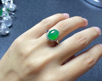 Green Jade Cabochon Ring | Vibrant Green Jade | Natural Jadeite Ring | Green Jade Band | 18K White Gold | Natural Diamonds | 翡翠戒指