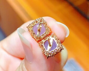 ラベンダー色の翡翠スタッドピアス｜18Kローズゴールドダイヤモンド