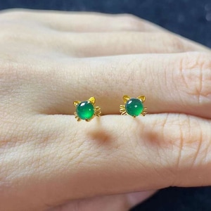 Jade earrings / natural type-A jadeite / Green jade / jadeite stud earrings with certificate
