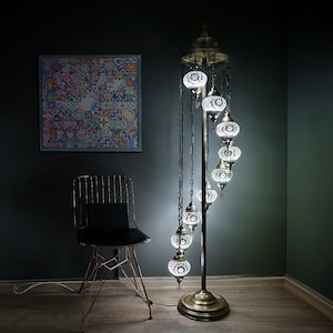 Luminária de chão em mosaico turco com 9 globos: iluminação marroquina autêntica