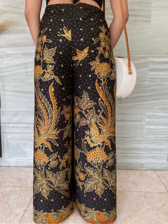 Pantalon batik new arrivals