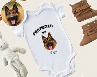 Custom Pet Portrait Baby Bodysuit , Baby Shower Gift,  Protected By Pets Onesie, Baby Shower pet gift, Pregnancy Announcement
