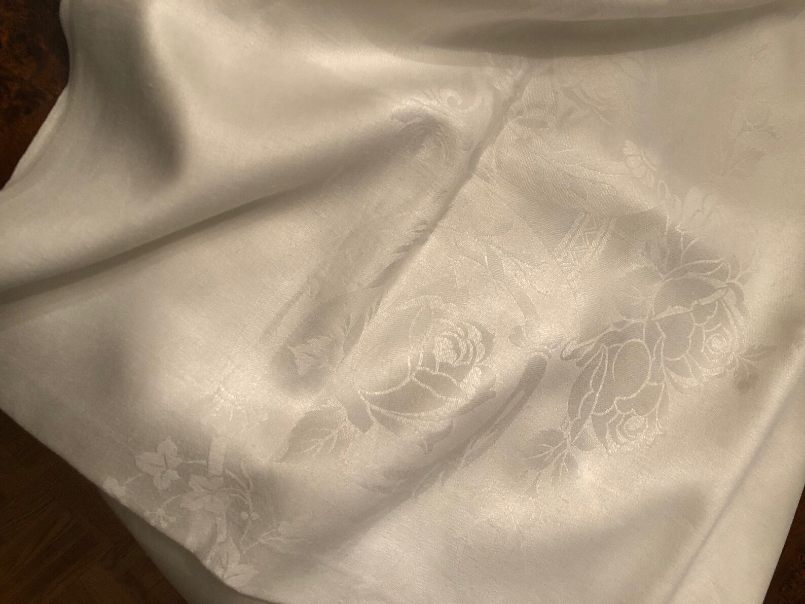 Irish Linen Double Damask Tablecloth with Roses in Vases Etsy