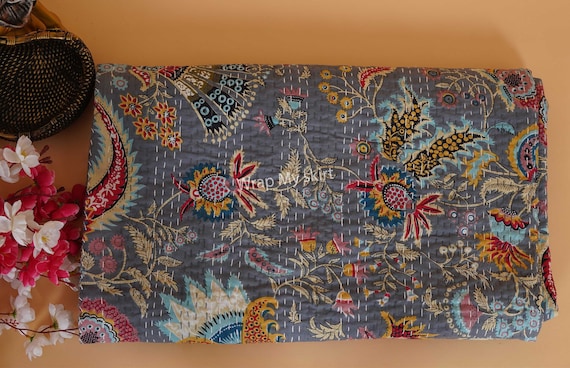 Indian Kantha Quilt Handmade Kantha Bedcover Indian Kantha Bedspread Throw Cotton Blanket Gudari Kantha King Size Indian Quilt