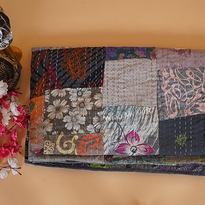 Bohemian Patchwork Quilt Kantha Quilt Handmade Vintage Quilts Boho King Size Bedding Throw Blanket Bedspread Quilting Hippie Quilts For Sale