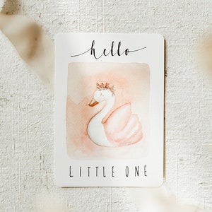 Postkarte zur Geburt ‘Hello little one’ | Schwan Baby Geschenk Karte Baby | A6 | Babyparty | Handgemalt | Aquarell | Print