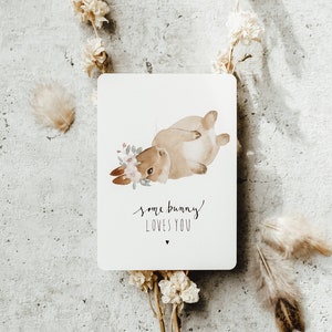 Some Bunny loves you Osterkarte | Hase Ostern | Postkarte A6 Skandi Geschenk Mama Oma Papa Oster Dekoration Ostergrüße