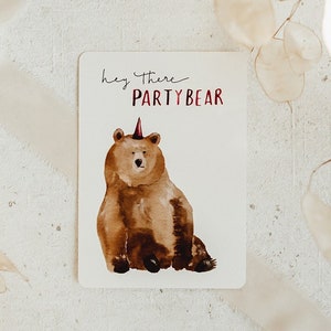 Party Bär Postkarte A6  | Geburtstag Geschenk | Geburtstagskarte | | Einladung Geburtstag Bär| Aquarell Illustration karte Bär Partyhut