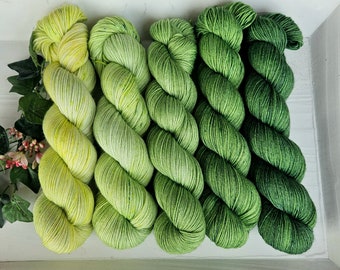 BLÄTTERDACH hand-dyed 500g set of a blend of virgin wool/bamboo/PA