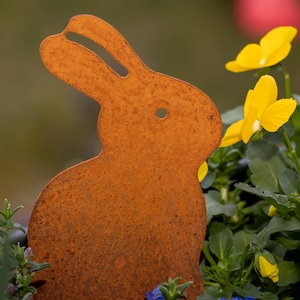 Small rabbit as garden decoration - Easter - Patina - Garden art - Garden decoration - Gift
