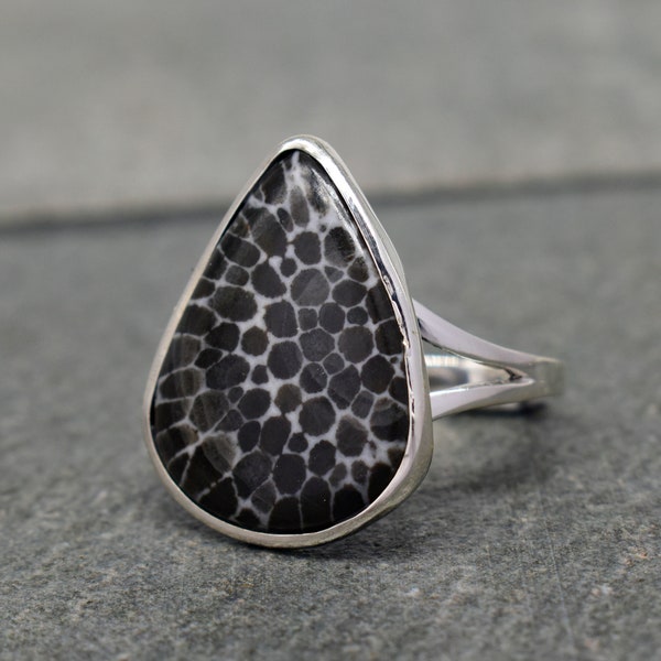 Solid 925 Silver Rare Natural Black Stingray Coral Fossil Ring, Black Coral Ring, 925 Sterling Silver Ring, Natural Ring, Christmas Gift