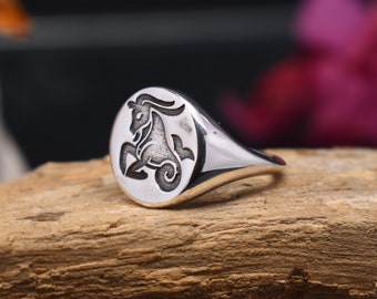 Bague chevalière Capricorne en argent massif, bijou astrologique gravé du zodiaque