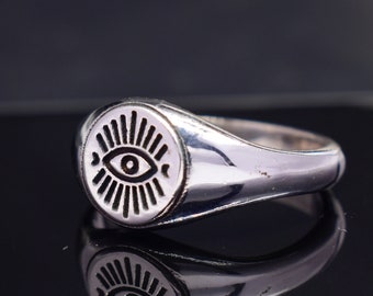 925 Sterling Silver, Evil Eye Silver Ring, Edgy Evil Eye of Horus Ring, Evil Eye Engraved Signet Ring, Dainty Evil Eye Ring, Christmas Gifts
