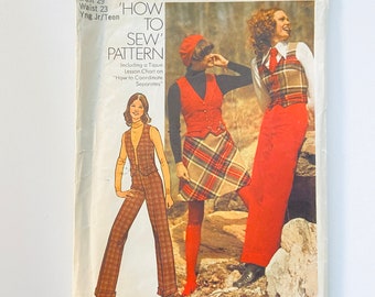1970s vintage sewing pattern women’s vest skirt and pants set.
