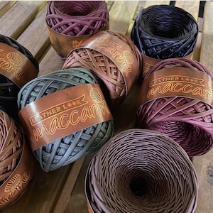  Metallic T-Shirt Yarn 140 Yards Knitting Yarn Fabric Crochet  Cloth Shiny Tshirt Yarn for Crocheting Beginners DIY Hand Craft Bag Blanket  Cushion Projects (Deep Purple)