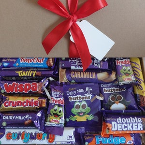 Chocolate Bar Gift Box/ Hamper Gift Box/ Personalised Gift Tag / Treat Box / Happy Birthday / Fathers Day / Hug in a box zdjęcie 3