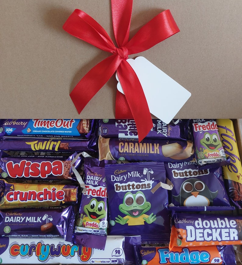 Chocolate Bar Gift Box/ Hamper Gift Box/ Personalised Gift Tag / Treat Box / Happy Birthday / Fathers Day / Hug in a box zdjęcie 3