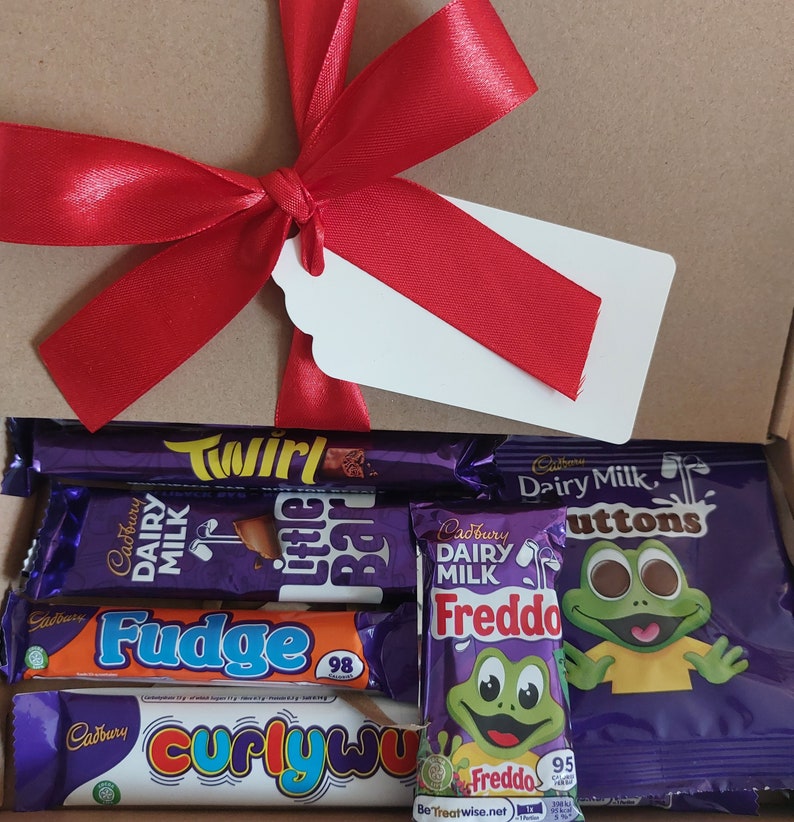 Chocolate Bar Gift Box/ Hamper Gift Box/ Personalised Gift Tag / Treat Box / Happy Birthday / Fathers Day / Hug in a box zdjęcie 5